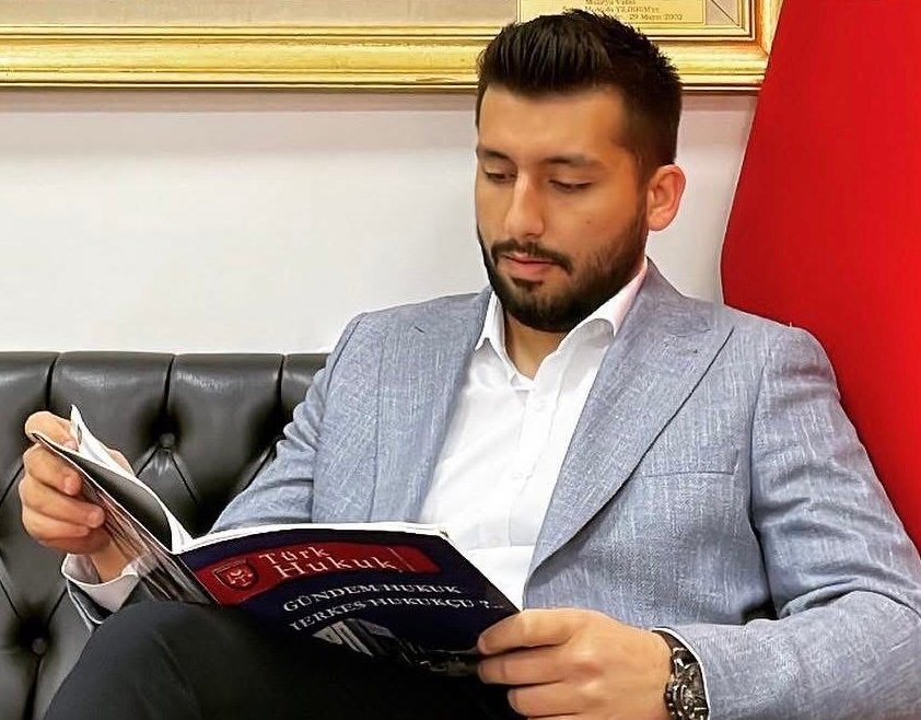 Av Yusuf Saruhan