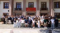 BAŞARILI ÖĞRENCİLERDEN ZİYARET