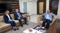 ŞUBE YÖNETİCİLERİNDEN ZİYARET